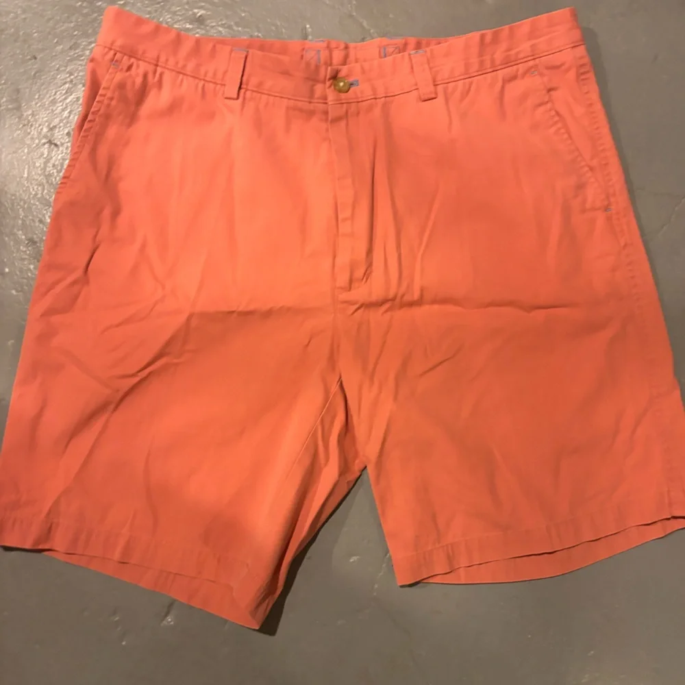 J. McLaughlin Men's Coral and Navy Flat Front Shorts Bundle‎